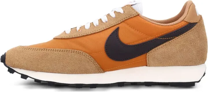 Daybreak swoosh-embellished sneakers - Image 4