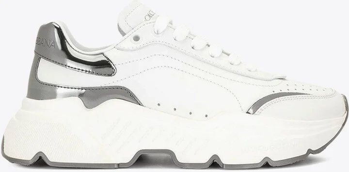 Daymaster Low-Top Sneakers