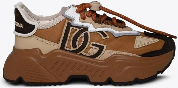 Daymaster Low-Top Sneakers