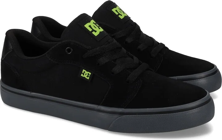 DC Men's Anvil Casual Skate Sneaker