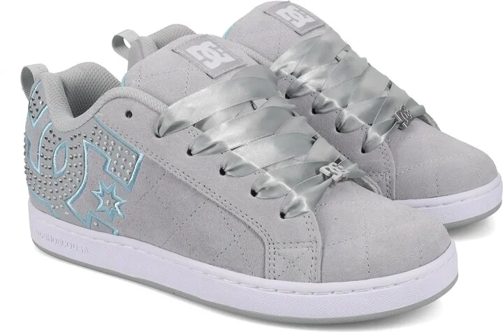 DC Women's Court Graffik Se Sneaker
