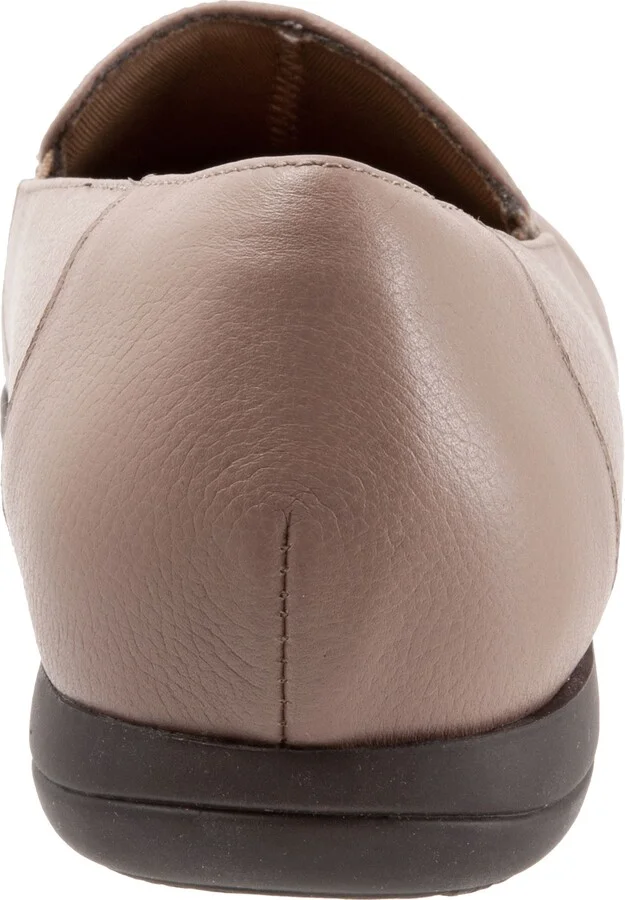 Deanna Flat - Image 7