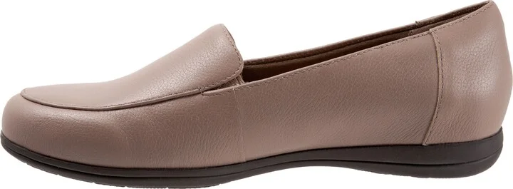 Deanna Flat - Image 8