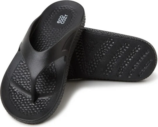 Dearfoams EcoCozy Men's Sustainable Comfort Flip Flop Thong Sandal - Black Size - Image 2