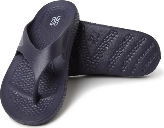 Dearfoams EcoCozy Men's Sustainable Comfort Flip Flop Thong Sandal - Black Size - Image 3