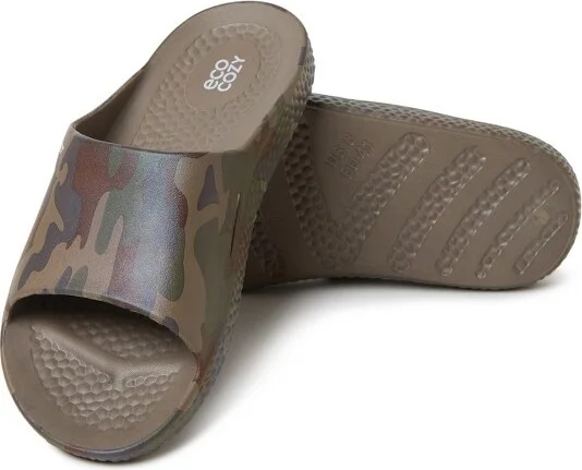 Dearfoams EcoCozy Men's Sustainable Comfort Slide Sandal - Camouflage Size - Image 2