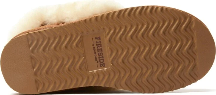 Dearfoams Fireside By Women's Perth Genuine Shearling Foldover Boot - Image 5