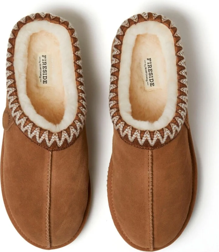 Dearfoams Men's Fireside by Grafton Genuine Shearling Clog Slipper with Taping - Image 5