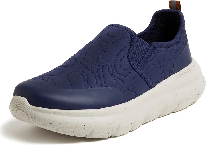Dearfoams Men's Tahoe Lightweight Comfort Slip-on Sneaker
