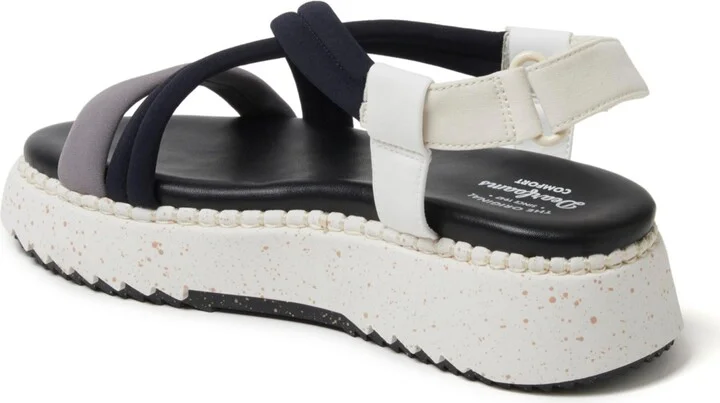 Dearfoams Women's Daylen Adjustable Strap Platform Sandal - Image 6