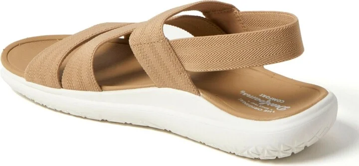 Dearfoams Women's Emilia Elastic Gore Strappy Sandal - Image 11