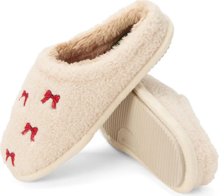Dearfoams Women's Holiday Novelty Clog Slipper - Image 4