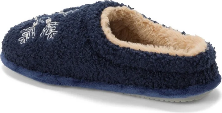 Dearfoams Women's Holiday Novelty Clog Slipper - Image 11