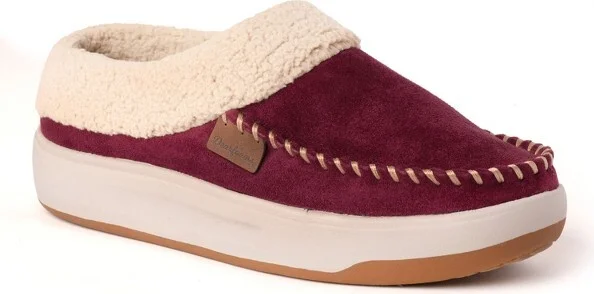 Dearfoams Women's Maple Moccasin Toe Clog House Shoe Slipper - Cayenne Size