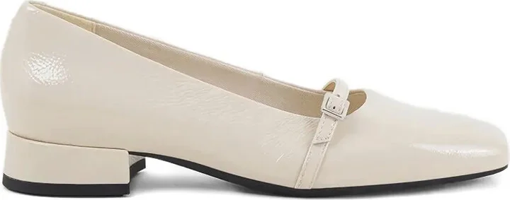 neutrals