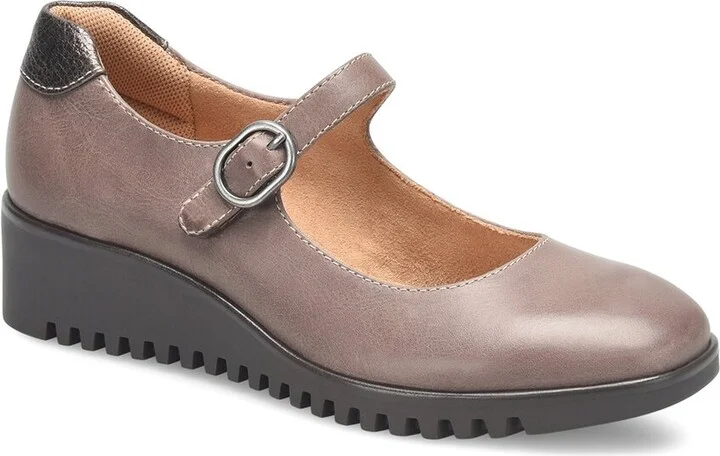 Debbie Leather Flat