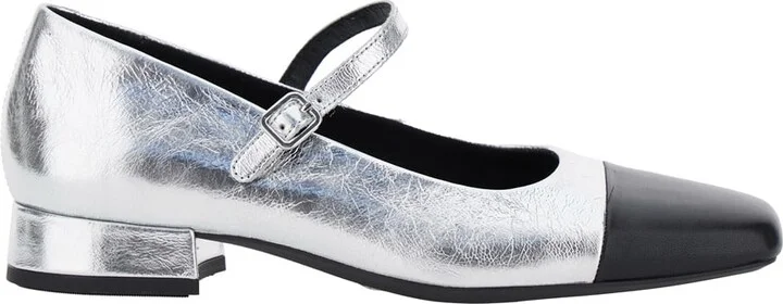 'debby' Silver Colored Slingback Pump With Adjustable Strap In Leather Woman