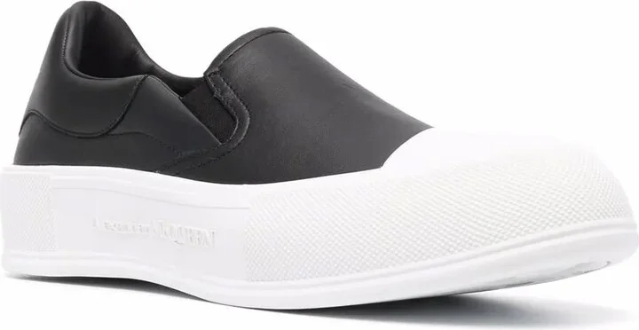 Deck laceless low-top sneakers - Image 2