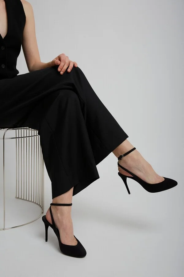 Decollete 90 black slingbacks - Image 2