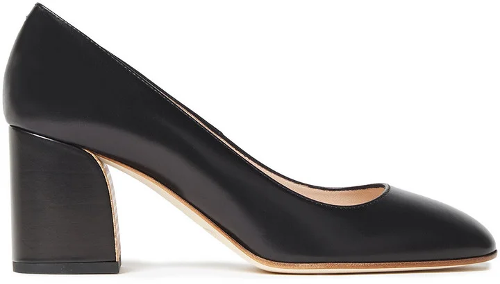 Decollete leather pumps