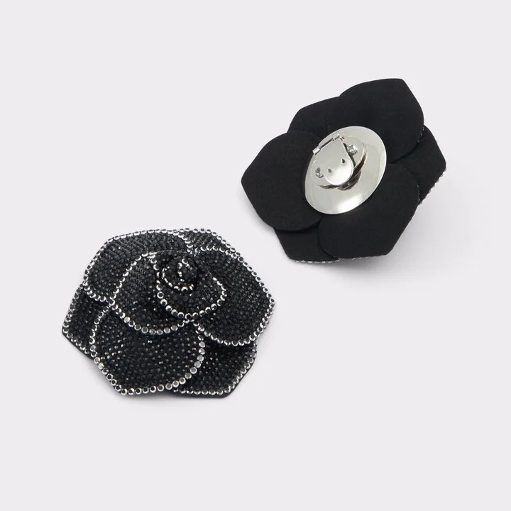 Decorative shoe clip