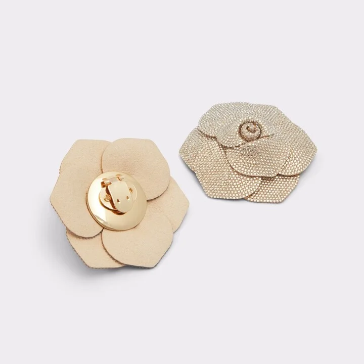 Decorative shoe clip
