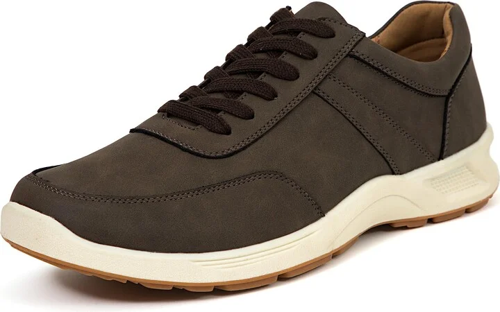 Deer Stags Men's Madison Sneaker