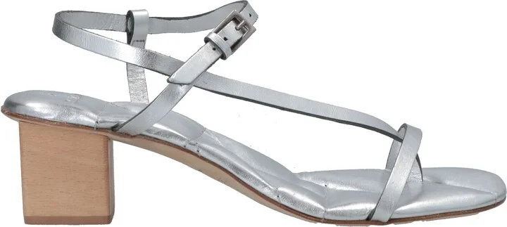 Del Carlo Woman Thong sandal - Image 3