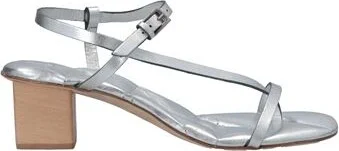 Del Carlo Woman Thong sandal
