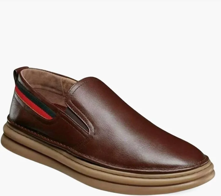 Delmar Toe Slip On In Chocolate