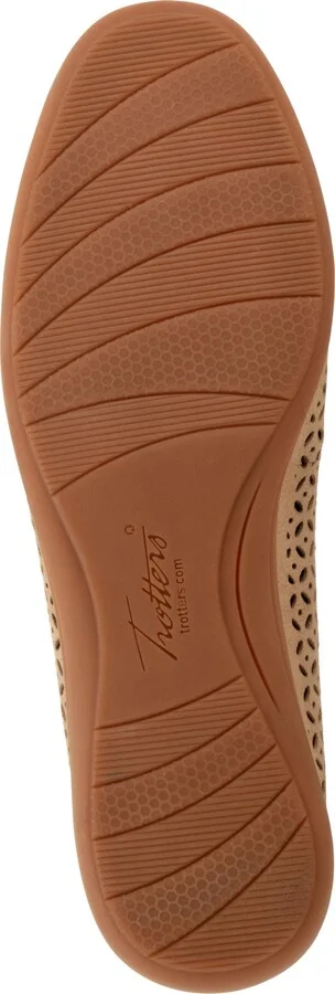 Delmara Cap Toe Slip-On Shoe - Image 6