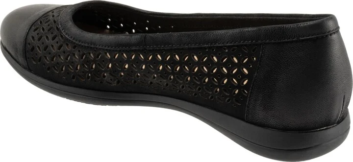 Delmara Cap Toe Slip-On Shoe - Image 10