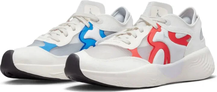 Delta 3 Low "Sail/Photon Dust/Chile Red/Wolf Grey" sneakers - Image 3