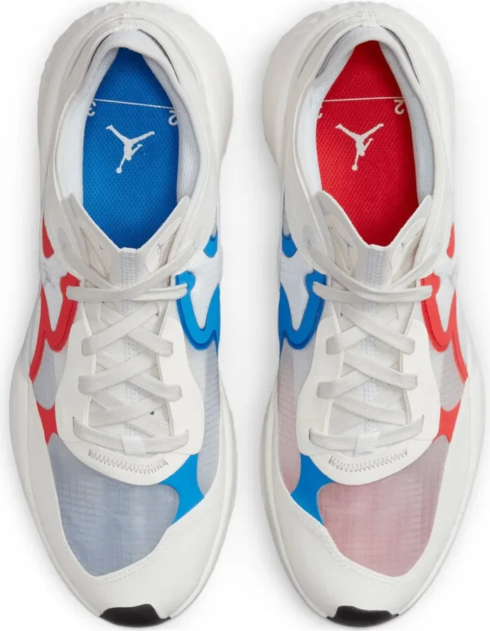 Delta 3 Low "Sail/Photon Dust/Chile Red/Wolf Grey" sneakers - Image 5