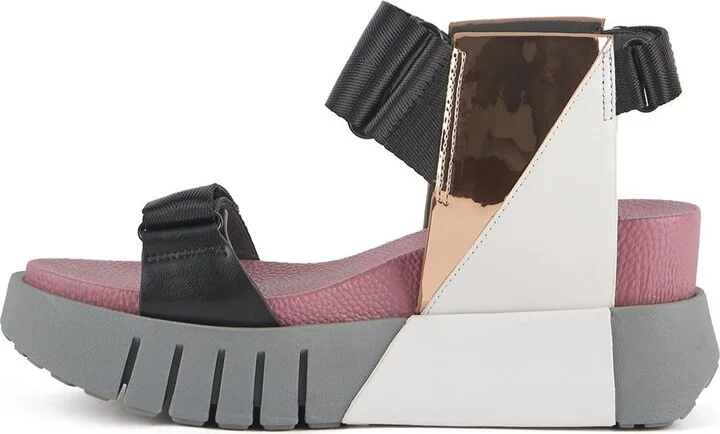 Delta Run Sandals - Image 10