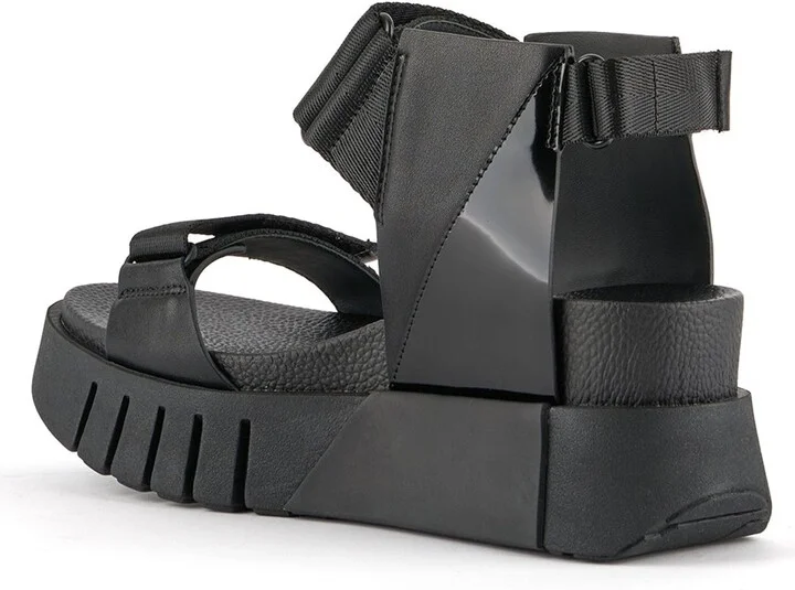 Delta Run Sandals - Image 4