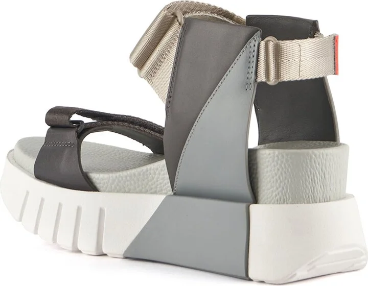 Delta Run Sandals - Image 3