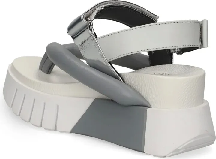 Delta Thong sandals - Image 3