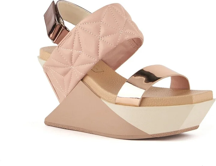 Delta Wedge Puffy - Image 9