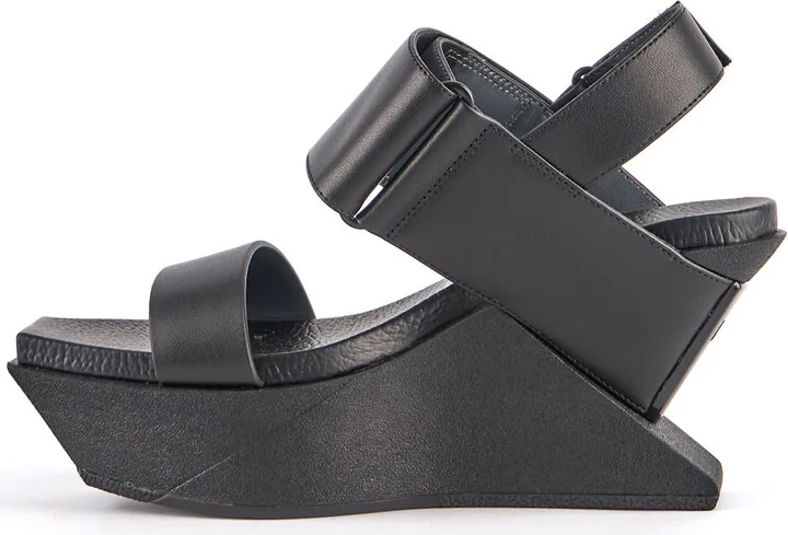 Delta Wedge Sandal Black - Image 4