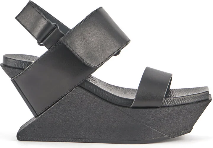 Delta Wedge Sandal Black
