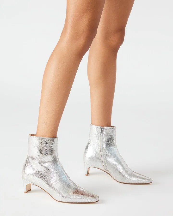 Delvie Silver Leather - Image 2