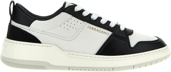 'Dennis' Sneakers