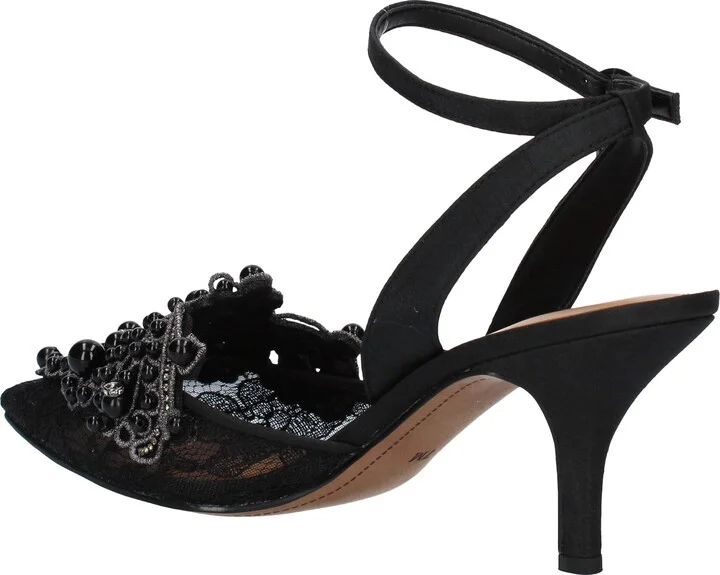 Desdemona Pointed Toe Pump - Image 7