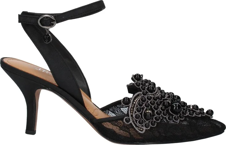 Desdemona Pointed Toe Pump - Image 8