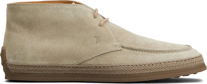 Desert boots
