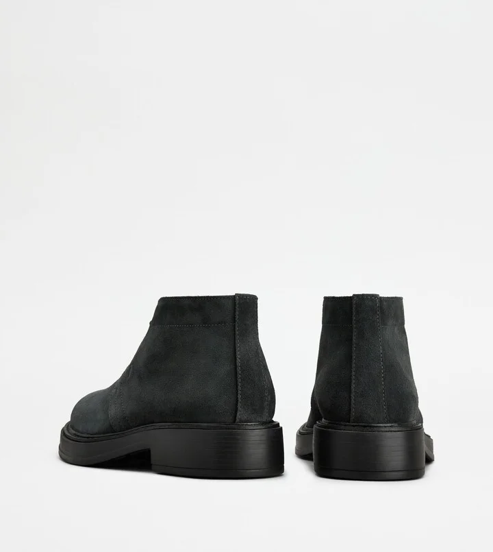 Desert Boots in Suede - Image 3