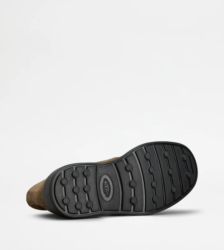 Desert Boots in Suede - Image 4