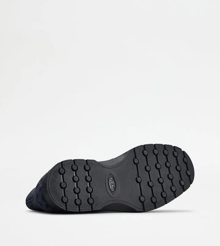 Desert Boots in Suede - Furry Lining - Image 4