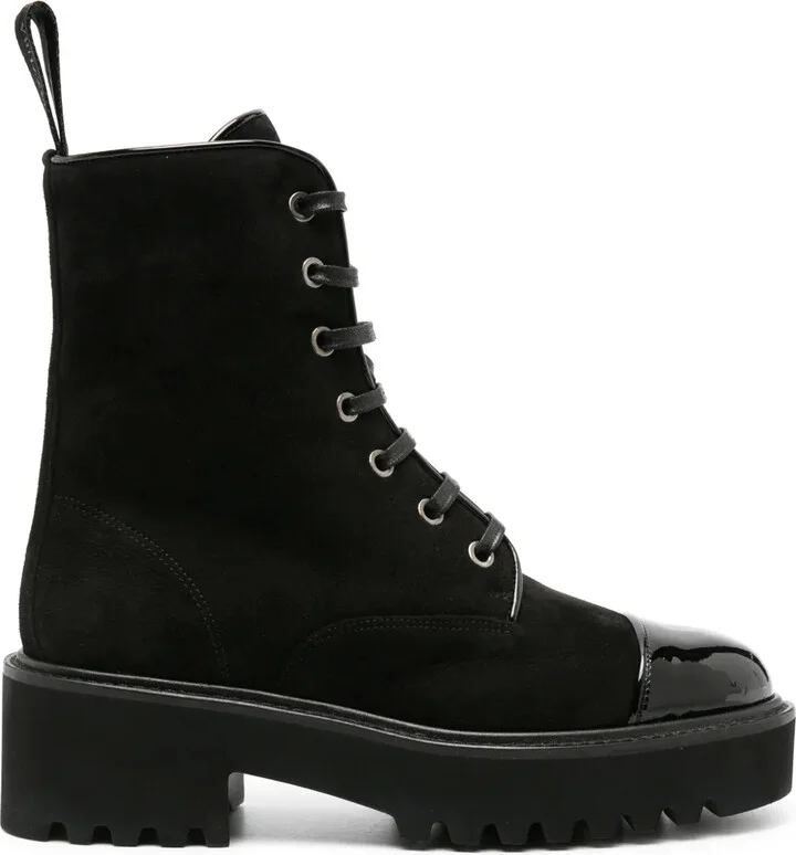 Desert lace-up suede boots